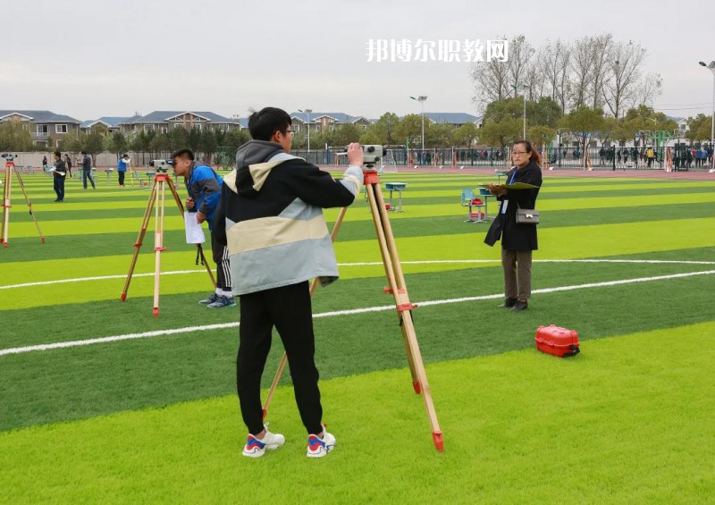 鹽城市經(jīng)貿(mào)高級職業(yè)學(xué)校2022年報名條件、招生要求、招生對象