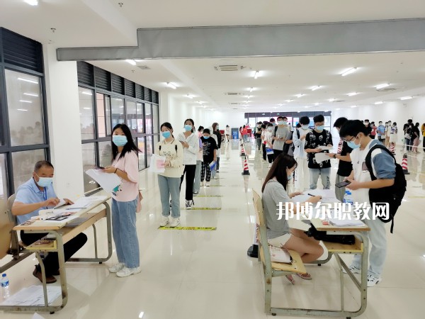 六安市職業(yè)學校(中專部)怎么樣、好不好