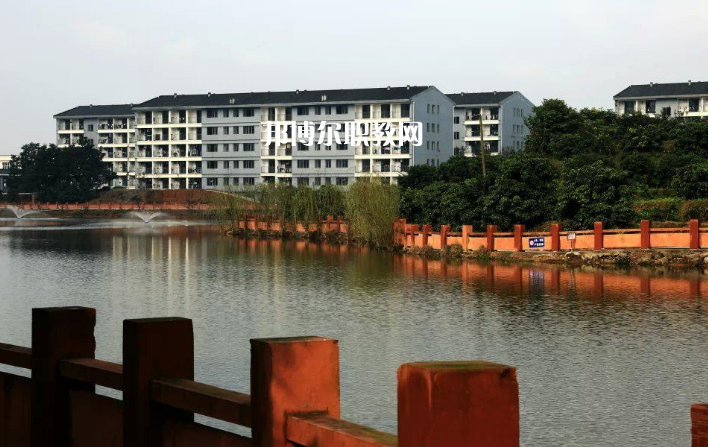 合江少岷職業(yè)技術(shù)學(xué)校怎么樣、好不好