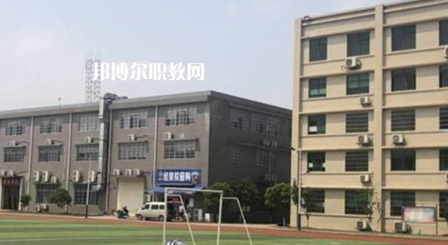孟連縣職業(yè)高級(jí)中學(xué)2022年報(bào)名條件、招生要求、招生對(duì)象