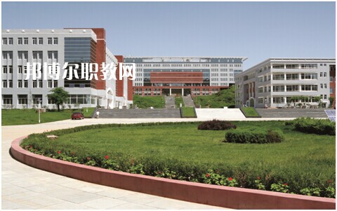 滄州工貿(mào)學(xué)校2022年學(xué)費(fèi)、收費(fèi)多少