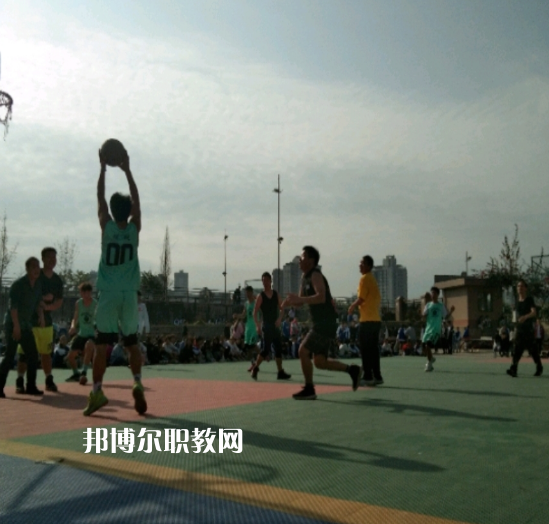 內(nèi)江宏昌職業(yè)技術(shù)學(xué)校2022年報(bào)名條件、招生要求、招生對(duì)象