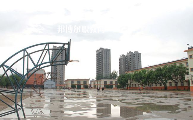 華北工業(yè)學(xué)校2022年報(bào)名條件、招生要求、招生對象