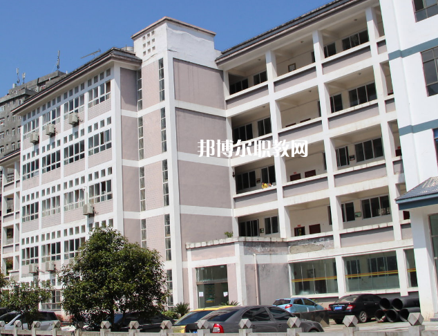 宜良縣職業(yè)高級(jí)中學(xué)2022年報(bào)名條件、招生要求、招生對(duì)象