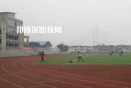 臨滄財(cái)貿(mào)學(xué)校2022年學(xué)費(fèi)、收費(fèi)多少