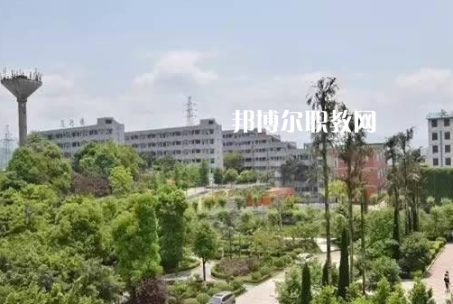 玉溪體育學(xué)校2022年學(xué)費(fèi)、收費(fèi)多少