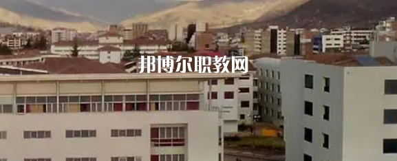 廣安市景山職業(yè)高中學校2022年學費、收費多少