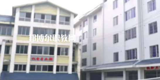 樂山市竹根職業(yè)中專學(xué)校2022年學(xué)費、收費多少
