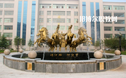 鄭州樹(shù)青醫(yī)學(xué)中等專(zhuān)業(yè)學(xué)校