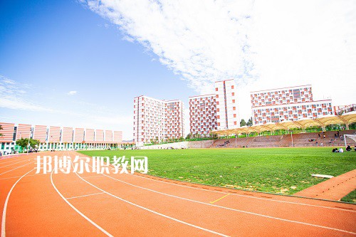 云南醫(yī)藥健康職業(yè)學(xué)院2022年報(bào)名條件、招生要求、招生對(duì)象
