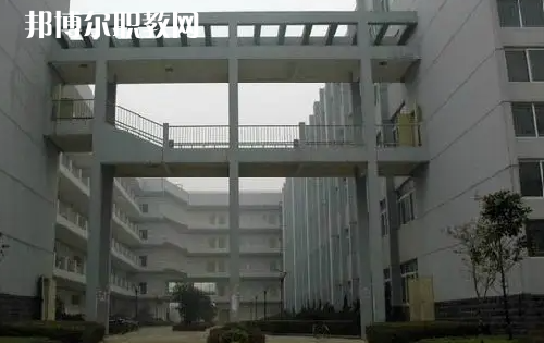 武漢建筑工程學(xué)校2022年報(bào)名條件、招生要求、招生對(duì)象