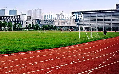 武漢第一職教中心2022年報名條件、招生要求、招生對象