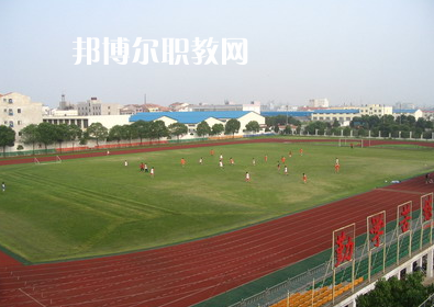 武漢東西湖職業(yè)技術(shù)學校2022年報名條件、招生要求、招生對象