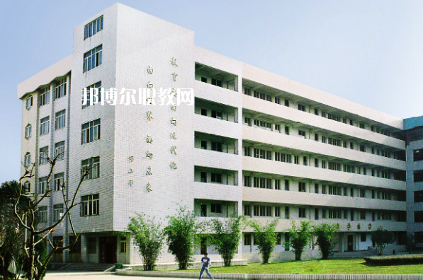 武漢技師學(xué)院2022年報(bào)名條件、招生要求、招生對(duì)象