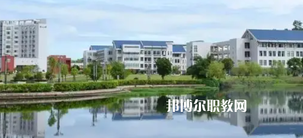 福建高職?？圃盒Ｅ琶?9強