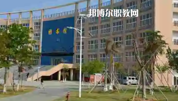 廈門高職?？圃盒Ｅ琶?1強(qiáng)