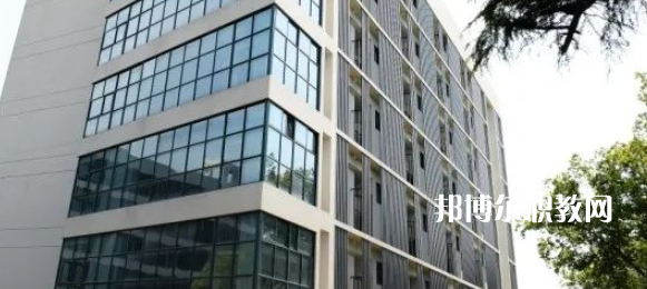 2023浙江商貿(mào)學(xué)校招生計(jì)劃 招生人數(shù)是多少(附要求、條件、對象)