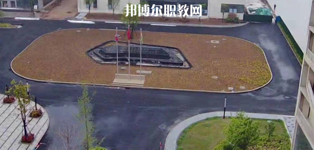 鄭州機(jī)電工業(yè)技工學(xué)校地址在哪里，哪個(gè)地區(qū)，哪個(gè)城市?