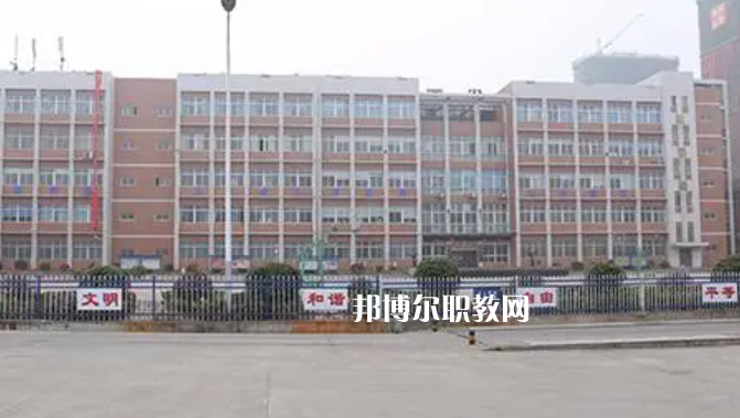 2023湖南建康技工學(xué)校招生計(jì)劃 招生人數(shù)是多少(附要求、條件、對(duì)象)