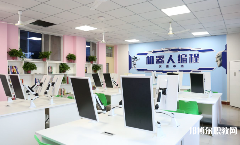 2023鄭州新華中等專業(yè)學校招生計劃 招生人數是多少(附要求、條件、對象)