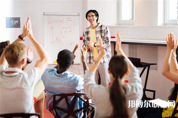 江蘇哪里的職業(yè)中學能讀現(xiàn)代農藝???技術專業(yè)