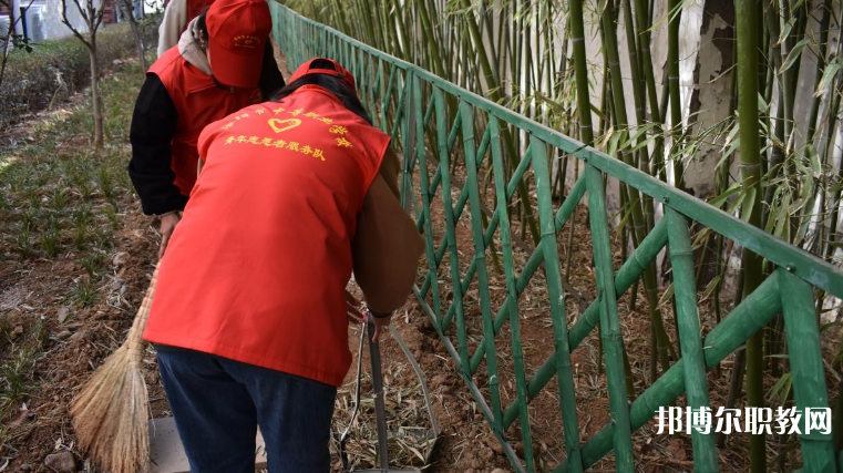 洛陽(yáng)市中等職業(yè)學(xué)校高新校區(qū)怎么樣、好不好