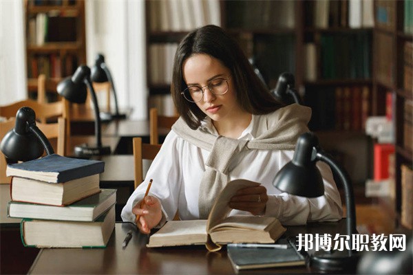 廣西哪里的中職學校能讀網絡安防系統(tǒng)安裝與維護專業(yè)