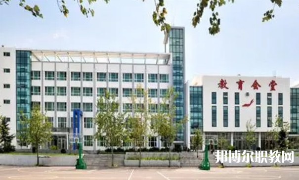 瓦房店市第一中等職業(yè)技術(shù)專業(yè)學(xué)校怎么樣、好不好
