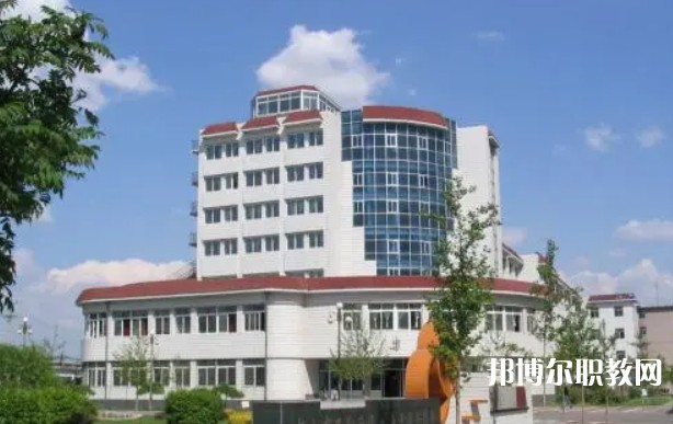 2024鞍山市廣播電視學(xué)校招生計(jì)劃 招生人數(shù)是多少(附要求、條件、對象)