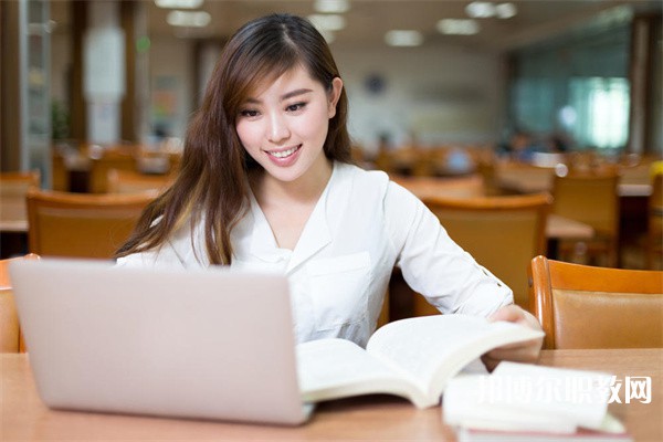 湖南哪里的中專學校能讀乒乓球?qū)I(yè)