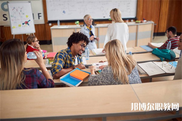 貴州哪里的中專學校能讀農(nóng)業(yè)綜合技術專業(yè)